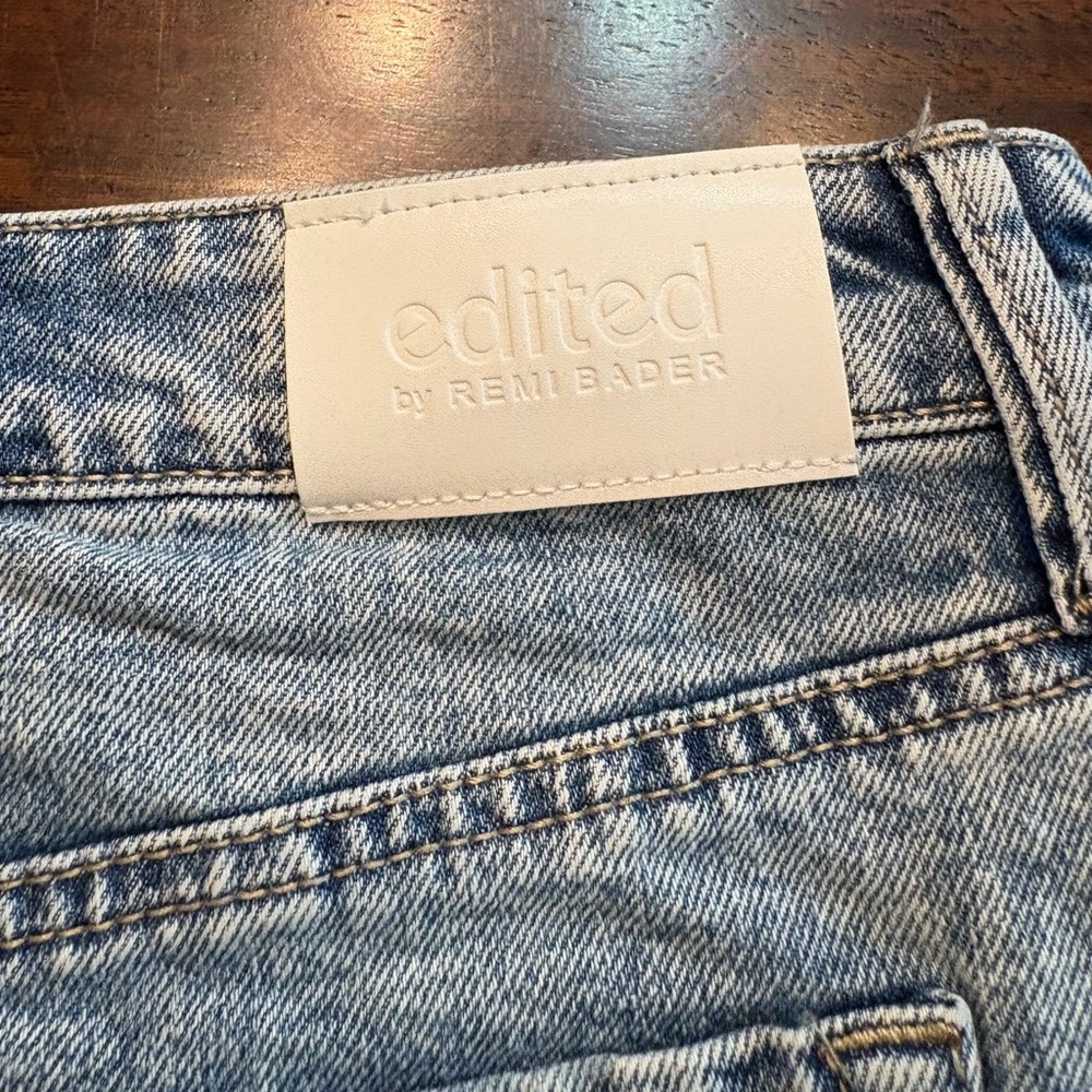 New Edited Blue Light Wash Denim Skirt size 8 - Picture 5 of 8